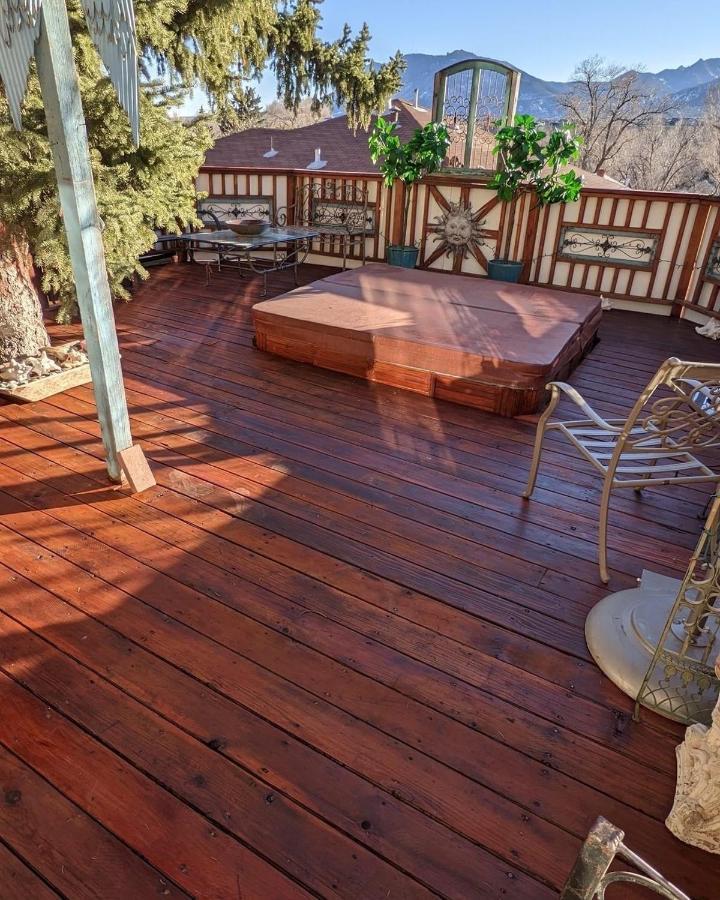 Mystic Portal 420 Guesthouse Colorado Springs Dış mekan fotoğraf