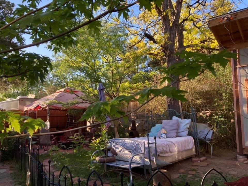 Mystic Portal 420 Guesthouse Colorado Springs Dış mekan fotoğraf