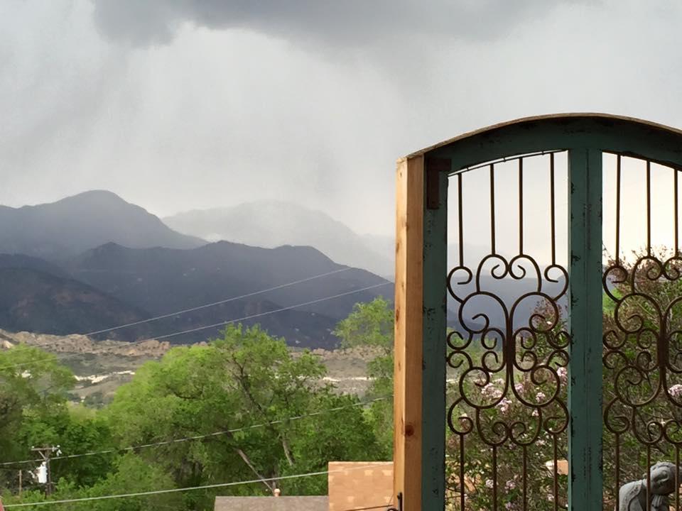 Mystic Portal 420 Guesthouse Colorado Springs Dış mekan fotoğraf